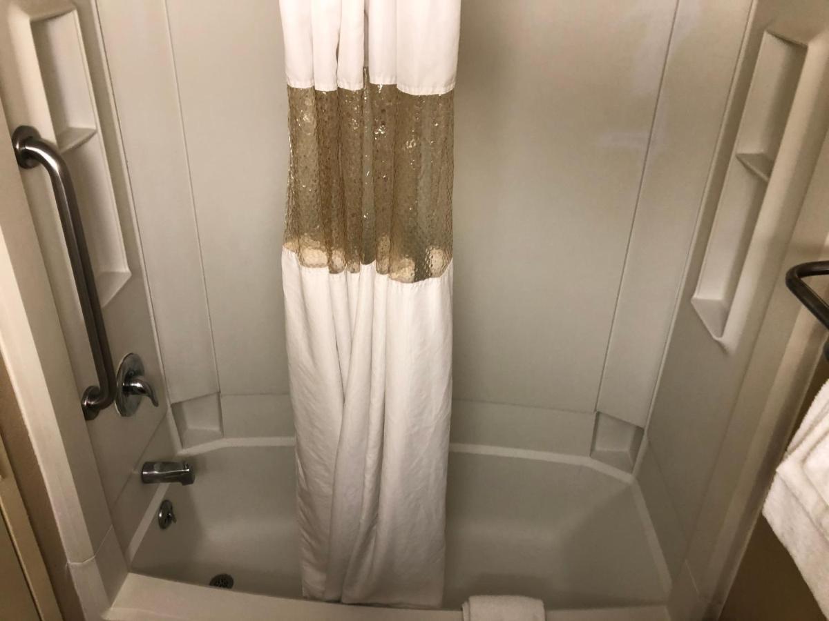 Rodeway Inn Joint Base Andrews Area Camp Springs Eksteriør billede